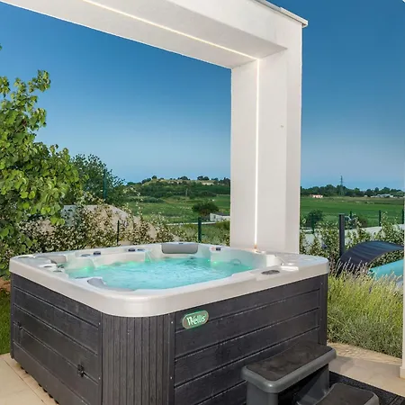 Grofica- Beheizter Pool- Taverne- Strandnaehe By Interhome 펜션 *