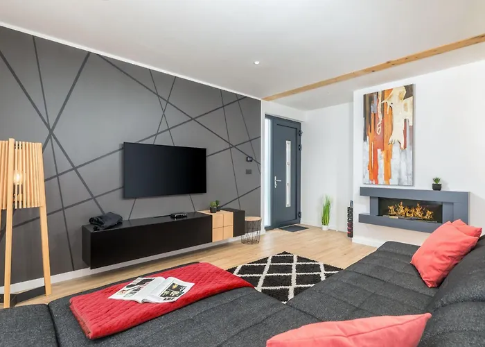 펜션 Grofica- Beheizter Pool- Taverne- Strandnaehe By Interhome