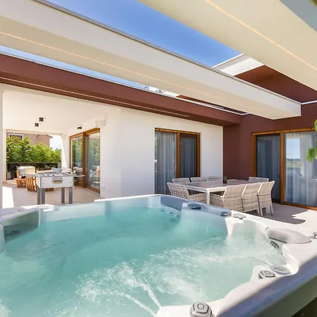 Grofica- Beheizter Pool- Taverne- Strandnaehe By Interhome Σπίτι διακοπών Πούλα